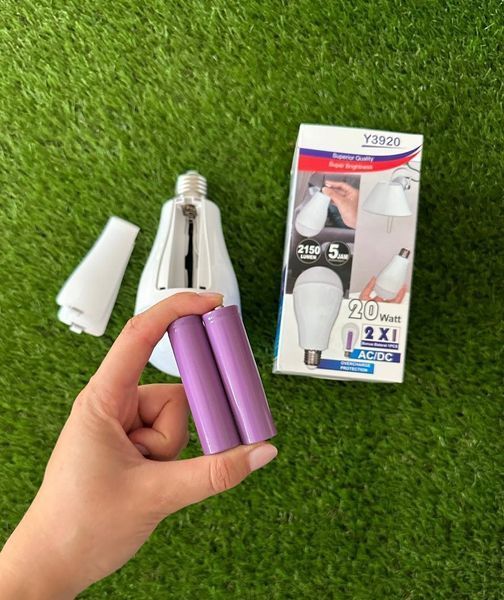 Акумуляторна цокольна Е27 лампочка LED 2x18650, 20W світлодіодна аварійна лампа на батарейках UKC LedLmp фото