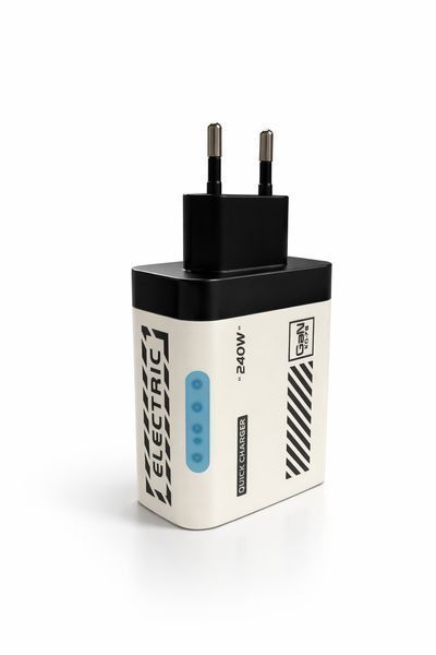 Універсальний блок живлення з швидкою зарядкою GaN 240W, 5 портів (2&times;USB + 3&times;Type-C, QC 3.0) 10479 фото